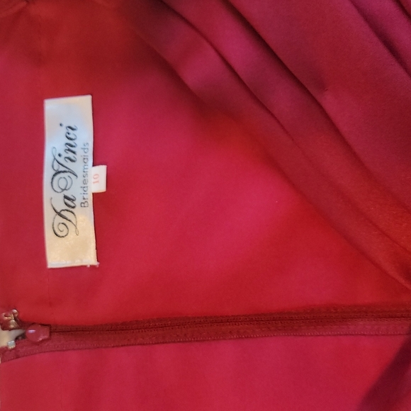Da Vinci red bridesmaid dress - Picture 5 of 12